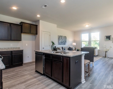 3256 Tracer Drive - Photo Thumbnail 3