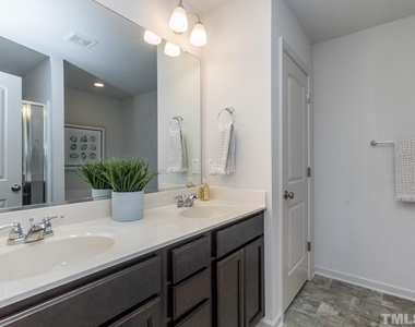 3256 Tracer Drive - Photo Thumbnail 13