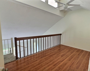 3081 Huntleigh Drive - Photo Thumbnail 11