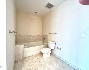 301 Fayetteville Street - Photo Thumbnail 10