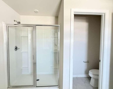 126 Misty Pike Drive - Photo Thumbnail 24