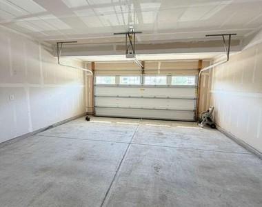 126 Misty Pike Drive - Photo Thumbnail 25