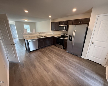 2091 Wiggins Village Drive - Photo Thumbnail 15