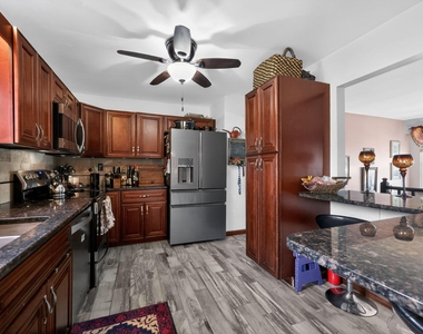 14 Halo Avenue - Photo Thumbnail 8