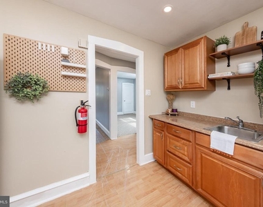 674 Johnson - Photo Thumbnail 4