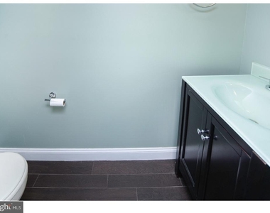 102 Hazelwood Lane - Photo Thumbnail 9