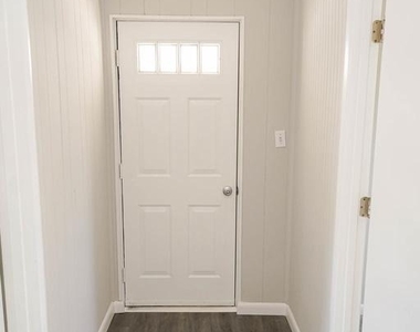 221 Branch Street - Photo Thumbnail 11