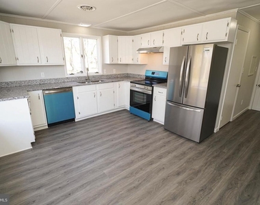 221 Branch Street - Photo Thumbnail 19
