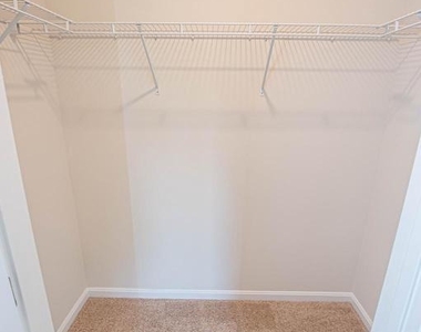 130 Willowtree Lane - Photo Thumbnail 48
