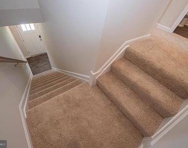 130 Willowtree Lane - Photo Thumbnail 39
