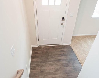 130 Willowtree Lane - Photo Thumbnail 73