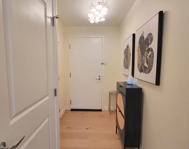 155 Potomac Psge - Photo Thumbnail 18