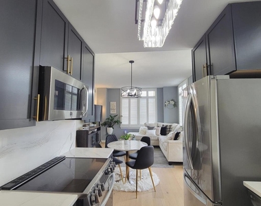 155 Potomac Psge - Photo Thumbnail 2