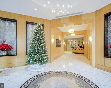 155 Potomac Passage - Photo Thumbnail 4