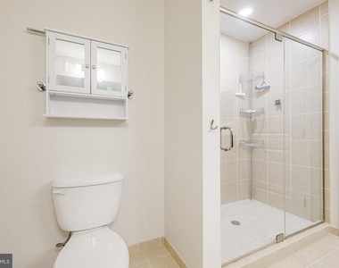 155 Potomac Passage - Photo Thumbnail 20