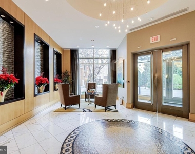 155 Potomac Passage - Photo Thumbnail 3