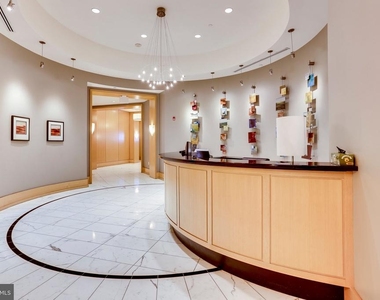 155 Potomac Passage - Photo Thumbnail 5