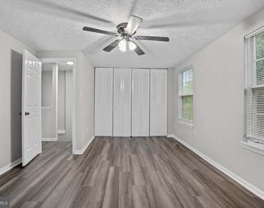 10506 Lime Tree Way - Photo Thumbnail 23