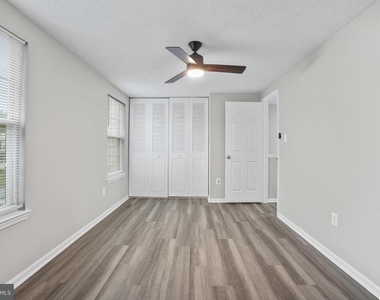 10506 Lime Tree Way - Photo Thumbnail 28
