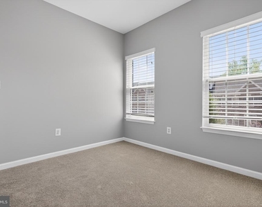 15224 N Berwick Lane - Photo Thumbnail 41