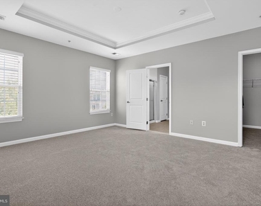 15224 N Berwick Lane - Photo Thumbnail 32