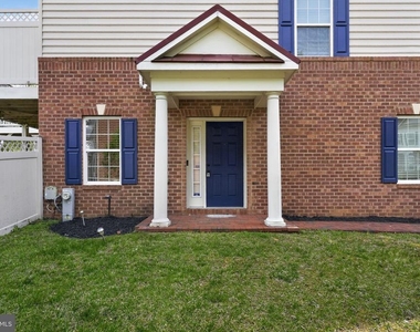 15224 N Berwick Lane - Photo Thumbnail 3