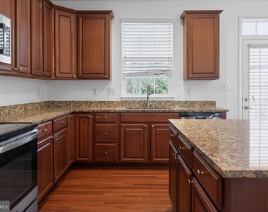 15224 N Berwick Lane - Photo Thumbnail 26