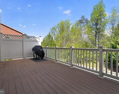 15224 N Berwick Lane - Photo Thumbnail 8