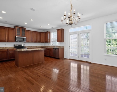 15224 N Berwick Lane - Photo Thumbnail 22