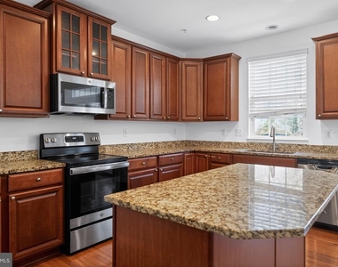 15224 N Berwick Lane - Photo Thumbnail 28