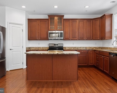 15224 N Berwick Lane - Photo Thumbnail 25