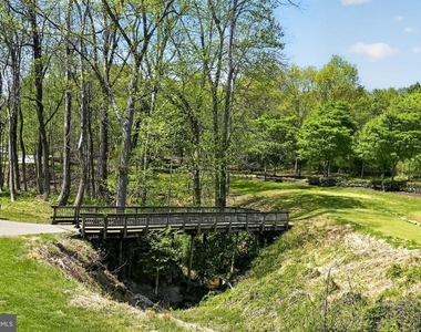 15224 N Berwick Lane - Photo Thumbnail 50