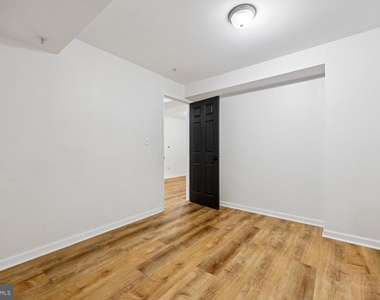 4616 Ripley Manor Terrace - Photo Thumbnail 10