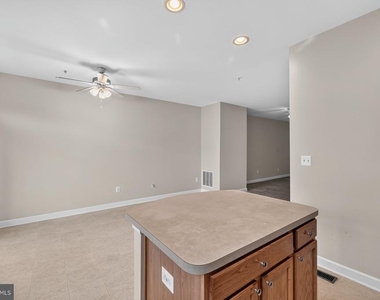 13013 Saint Clair Road - Photo Thumbnail 9