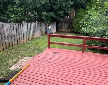 18619 Kingfisher Terrace - Photo Thumbnail 18