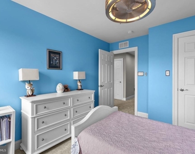 11826 Mango Lane - Photo Thumbnail 29