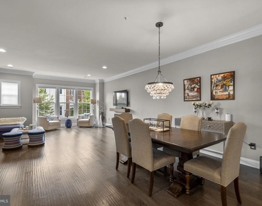 11826 Mango Lane - Photo Thumbnail 8