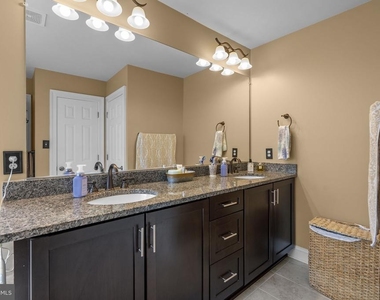 11826 Mango Lane - Photo Thumbnail 23