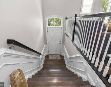11826 Mango Lane - Photo Thumbnail 1