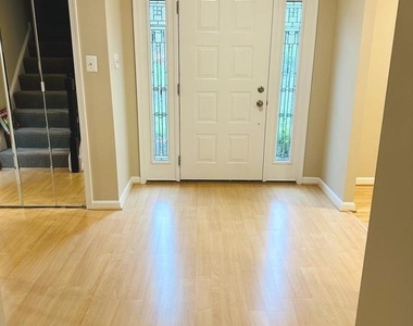 12424 Keeneland Place - Photo Thumbnail 1