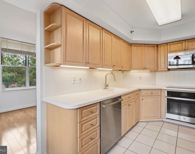 5000 Battery Lane - Photo Thumbnail 7