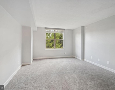 5000 Battery Lane - Photo Thumbnail 8