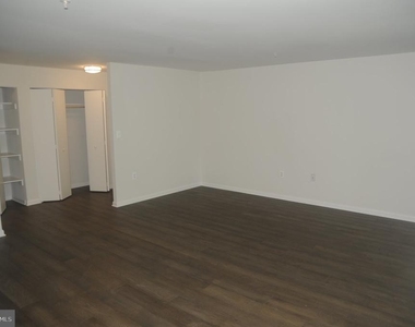 830 Quince Orchard Boulevard - Photo Thumbnail 8