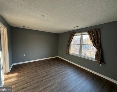 12907 Churchill Ridge Circle - Photo Thumbnail 11