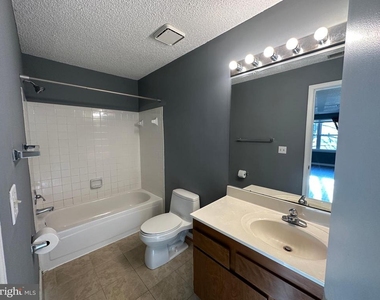 12907 Churchill Ridge Circle - Photo Thumbnail 10