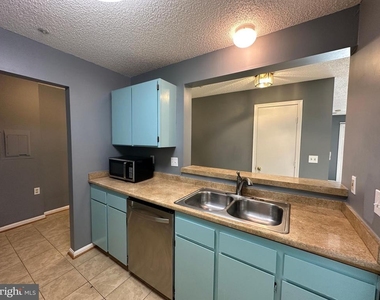 12907 Churchill Ridge Circle - Photo Thumbnail 21