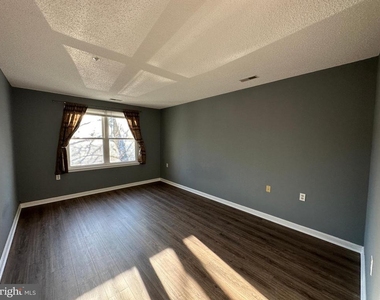 12907 Churchill Ridge Circle - Photo Thumbnail 7