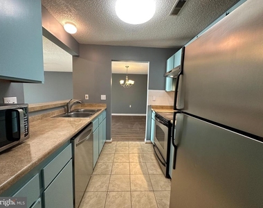 12907 Churchill Ridge Circle - Photo Thumbnail 18