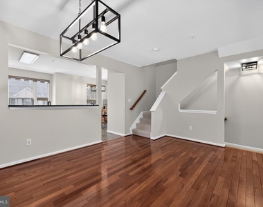 11715 Gunners Drive - Photo Thumbnail 25