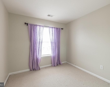 11715 Gunners Drive - Photo Thumbnail 11